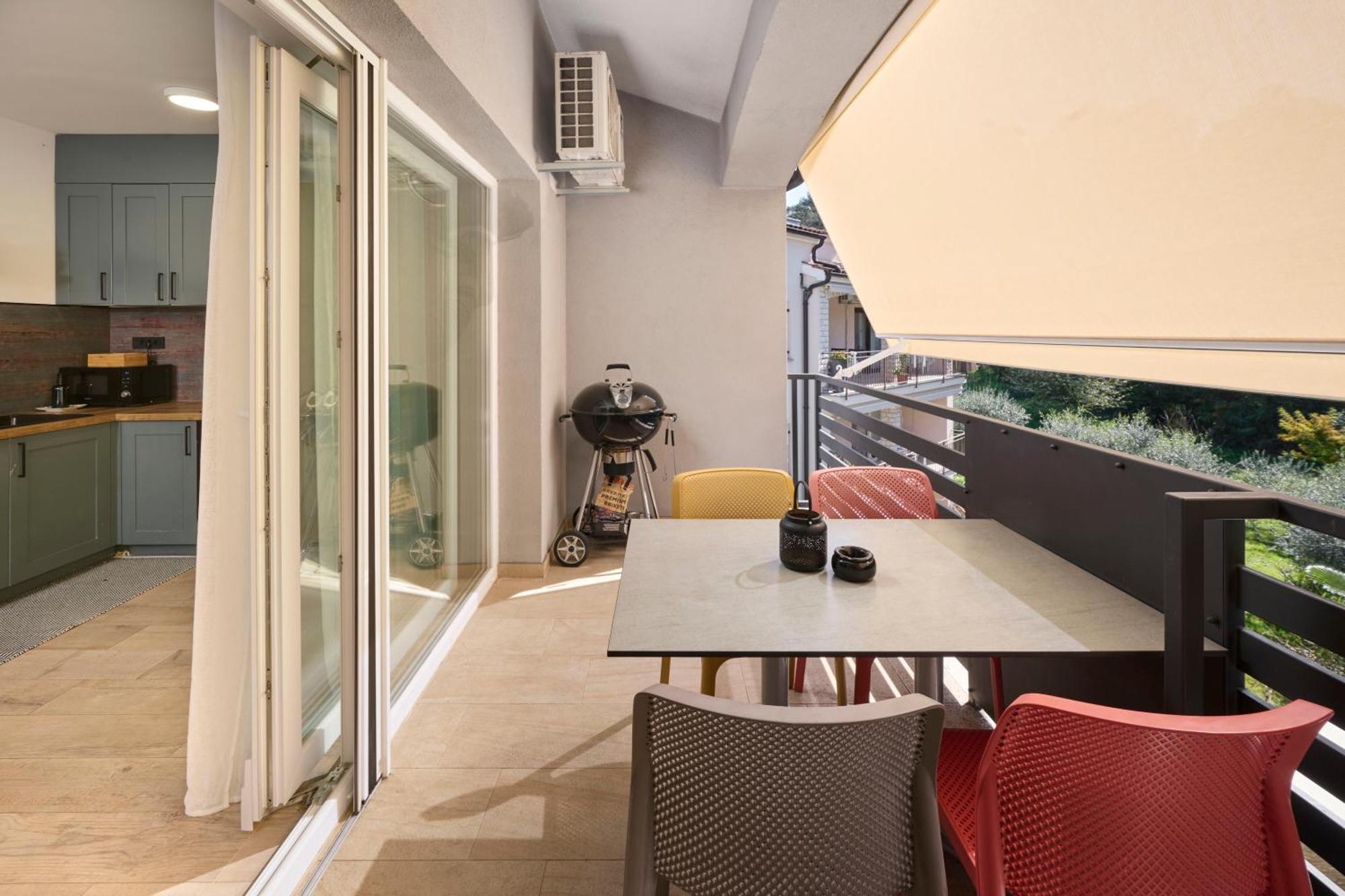 Apartment Martello Forest View Poreč Dış mekan fotoğraf